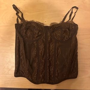 BROWN CORSET. Size Medium. adjustable straps. Back closure.